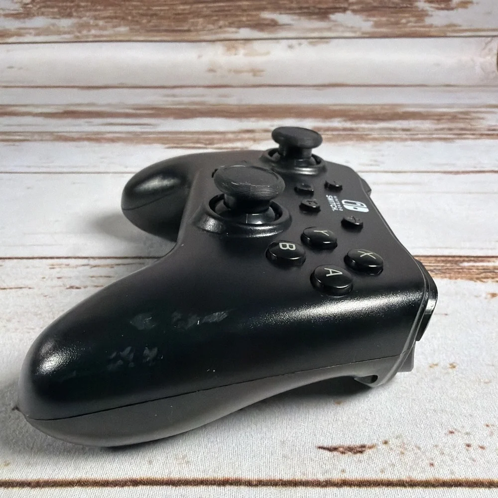 PowerA Wired Controller for Nintendo Switch Black Used No Cable